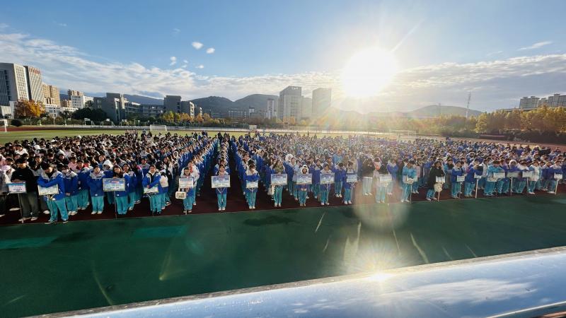 筑牢安全防线 守护师生平安——现代服务系开展校园安全检查活动